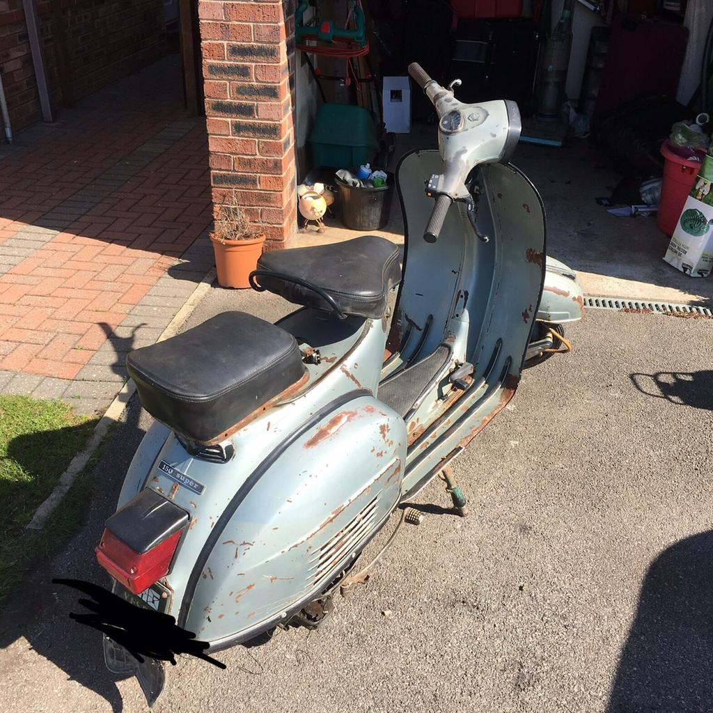 Vespa restoration project in DN3 Doncaster für £ 700,00 zum Verkauf