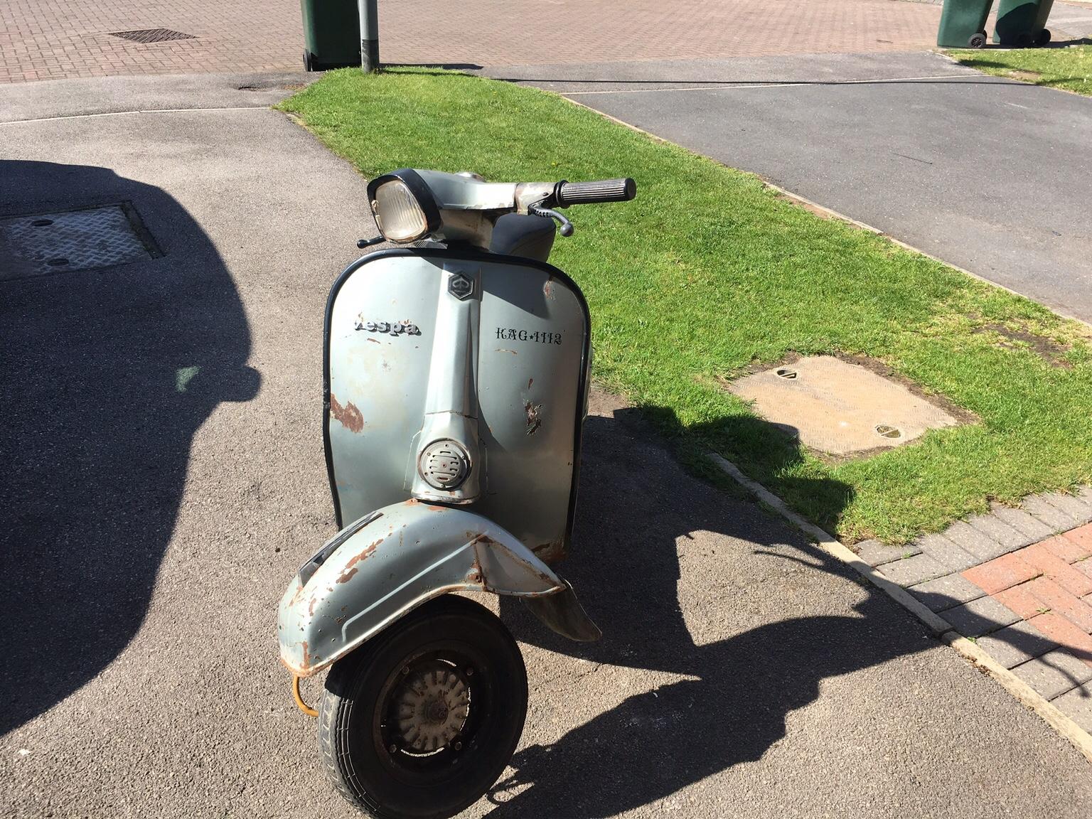 Vespa restoration project in DN3 Doncaster für 700,00 £ zum Verkauf