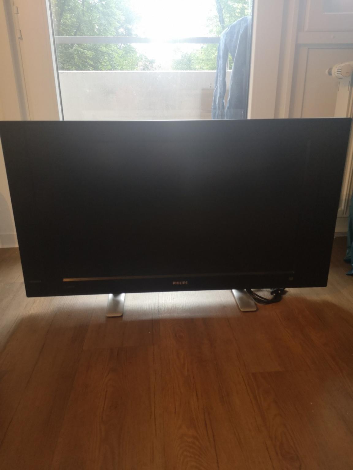 Phillips Fernseher in 70376 Stuttgart für € 50,00 zum Verkauf Shpock AT