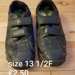 Clark's
size 13 1/2F
can post for extra fee