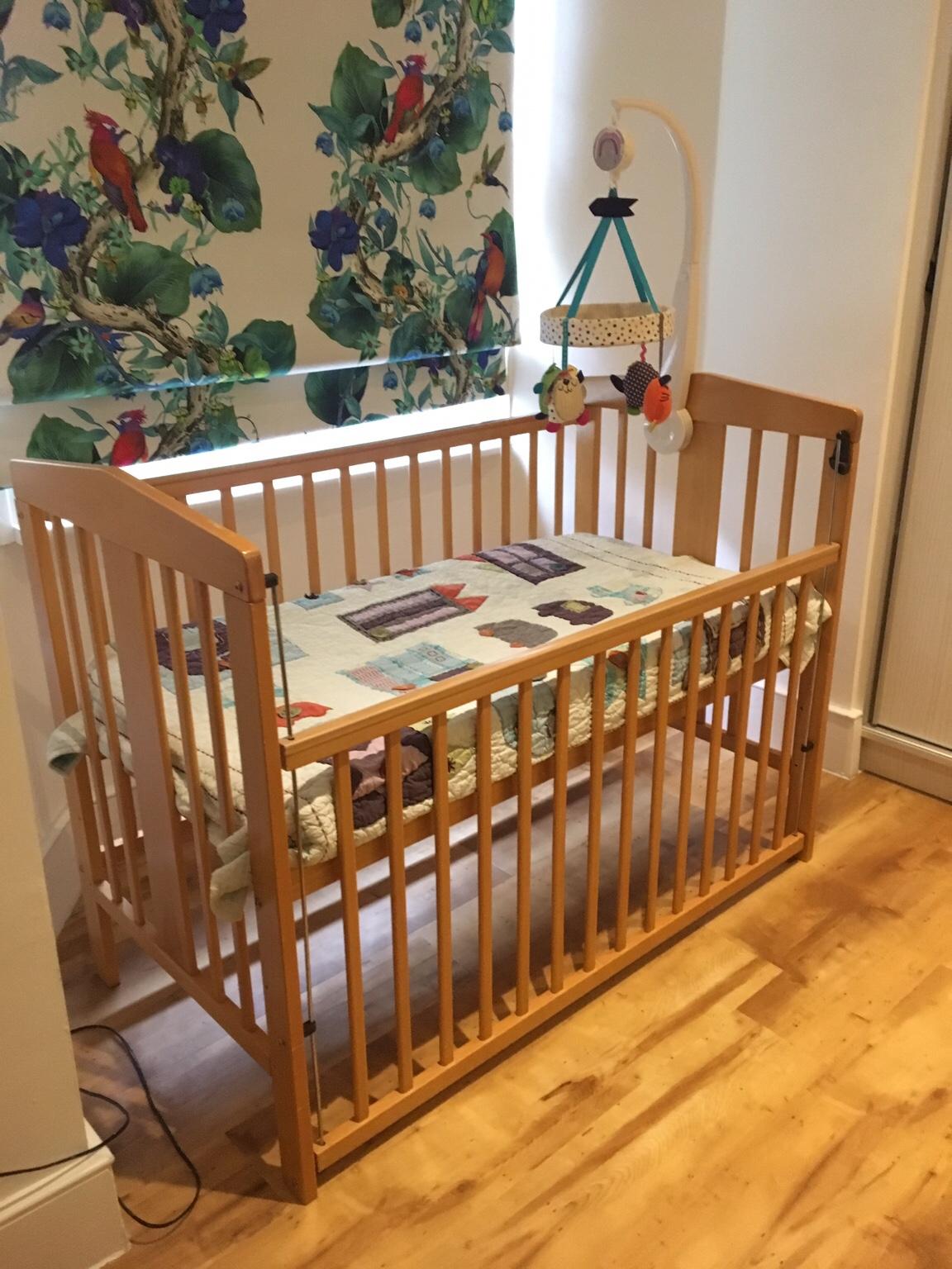 Mamas&Papas Baby Cot Bed in N16 Hackney for £50.00 for sale Shpock