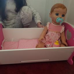includes doll, cot, bottle, spoon,dummy and sheep.
Excellent condition
Collection only ws4 shelfield walsall area.