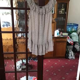 Ladies mini dress size 18 Dorothy Perkins 100% 
Polyester
