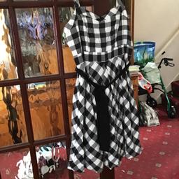Ladies sundress size 18 F & F 100% cotton 
Fully lined side zip