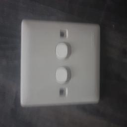 working brand new light switch with 2 screws


2 for £1.50