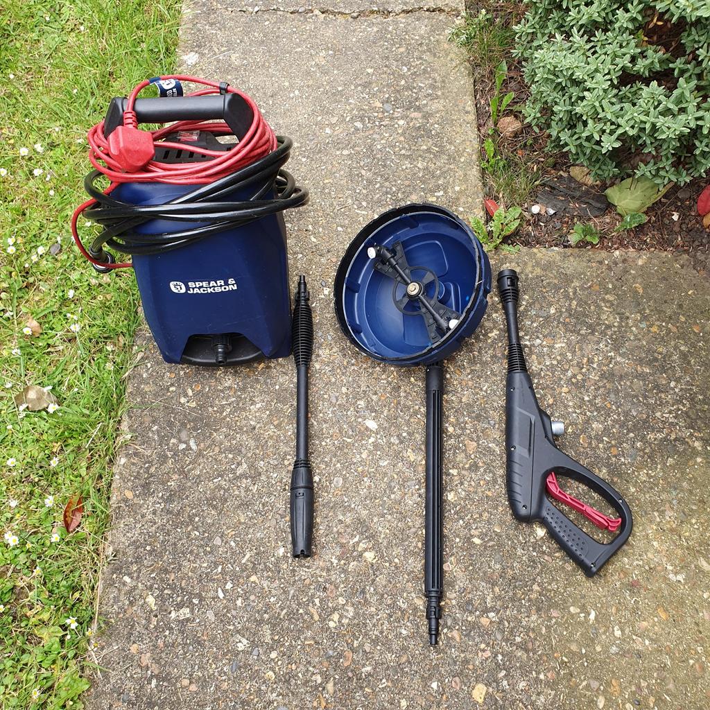 Spear and Jackson pressure washer in SS14 Basildon for £25.00 for sale