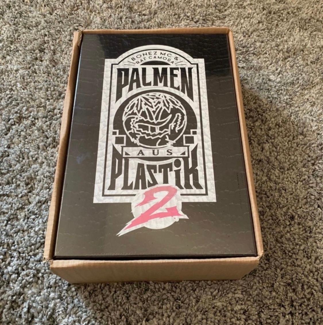 Palmen aus Plastik 2 Box in 88255 Baindt für € 40,00 zum Verkauf