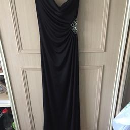 Cut out in the side with diamanté detail