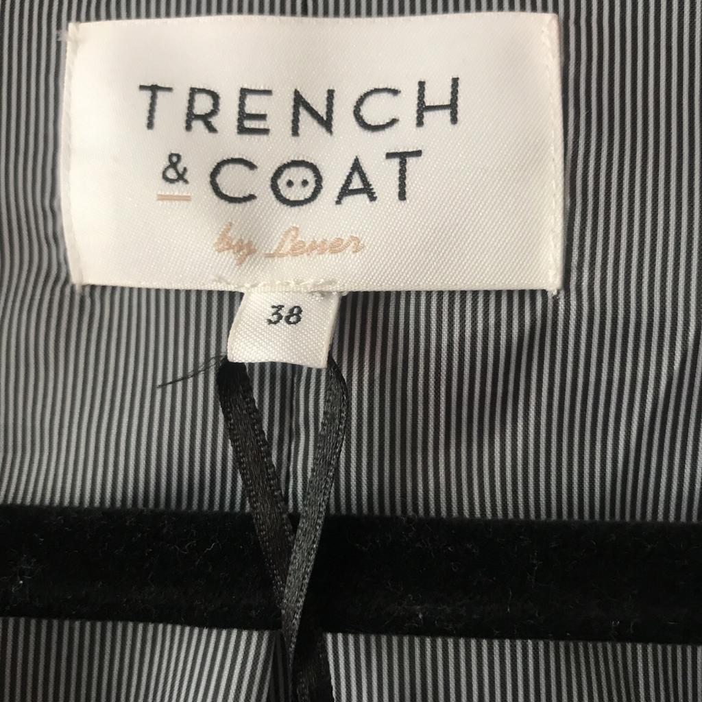 Trench and coat outlet by lener