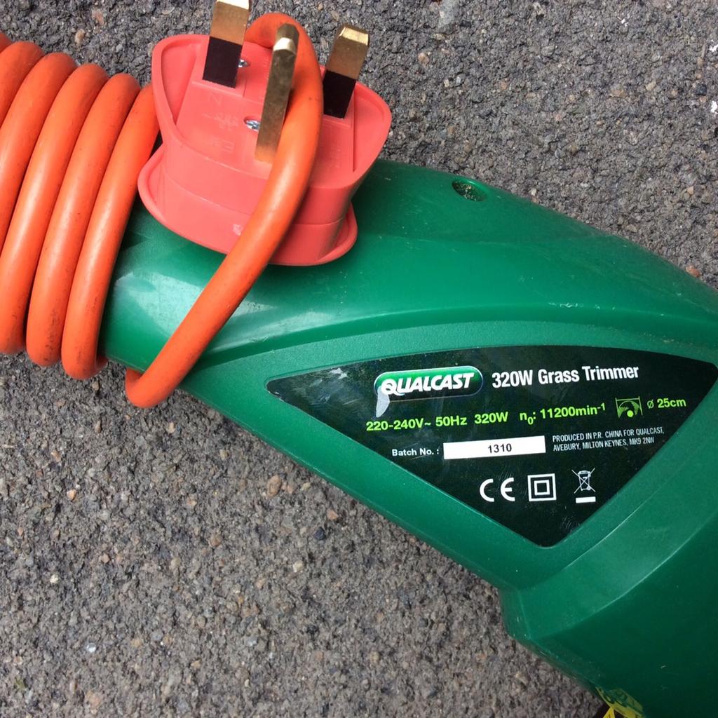 Qualcast 320w 2024 grass trimmer