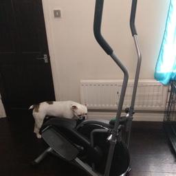 Cross Trainer, good condition, electronic meter (time, speed, calories, distance). 

Collection from Penn Fields or I can deliver for extra fee.