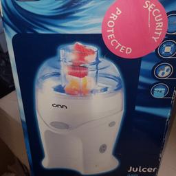 Juicer for sale.
Used 2x
Excellent condition as new condition
Collection only.