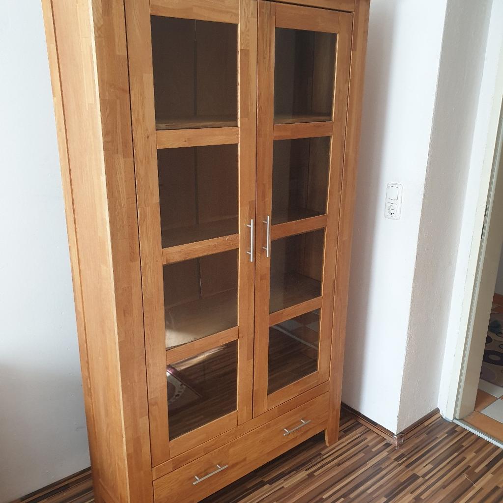 Vitrine Royal Oak in 4343 Mitterkirchen im Machland für 1,00 € zum Verkauf