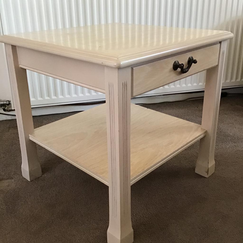 G Plan White Ash Wood Side Table & Drawer 🎀 in FY2 Bispham for £20.00