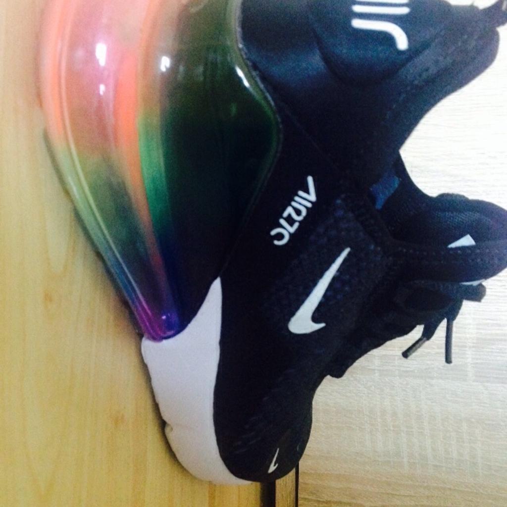 Nike air max 270 Regenbogen 42 5 in 30926 Seelze fur 90 00 zum Verkauf Shpock DE