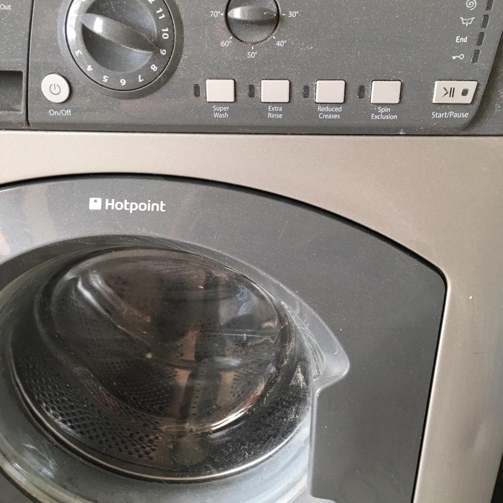 hotpoint hv8b593