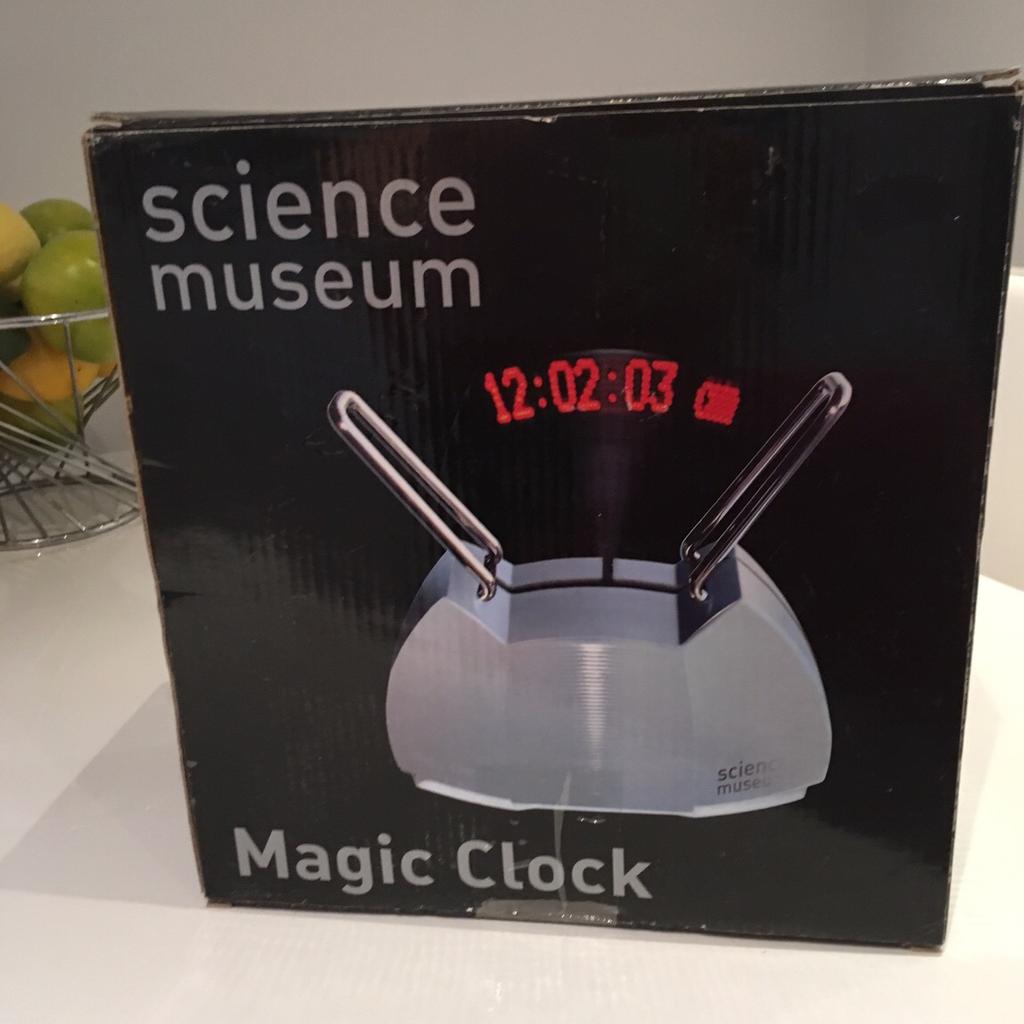 Science Museum Magic Clock in KA13 Kilwinning für 10,00 £ zum Verkauf ...