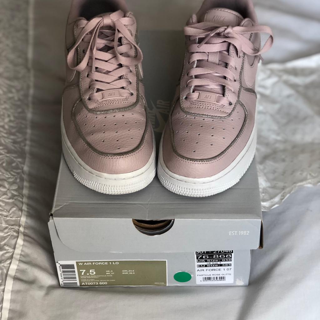 Nike air force 1 hotsell 07 particle rose glitter