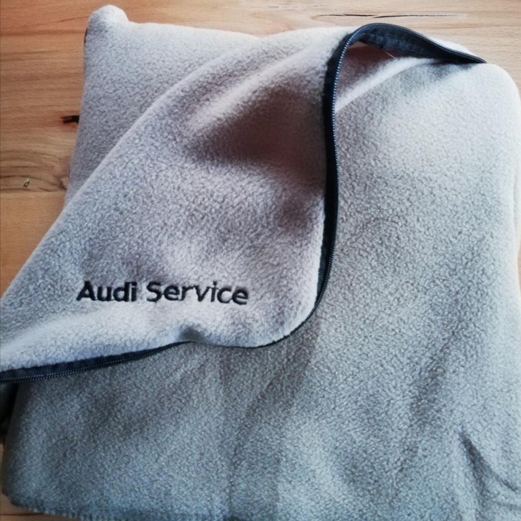 Decke Audi Service fürs Auto in 6832 6832 für 5,00 € zum Verkauf