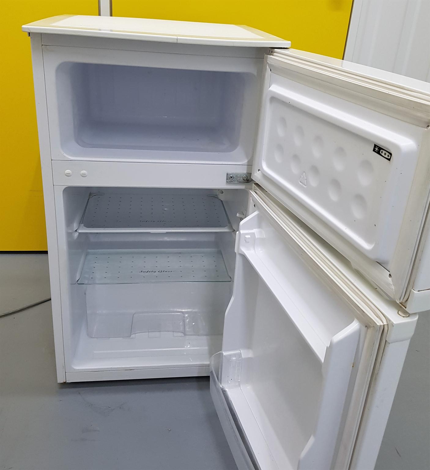 Argos Under Counter Fridge Freezer in TW8 London for £55.00 for sale