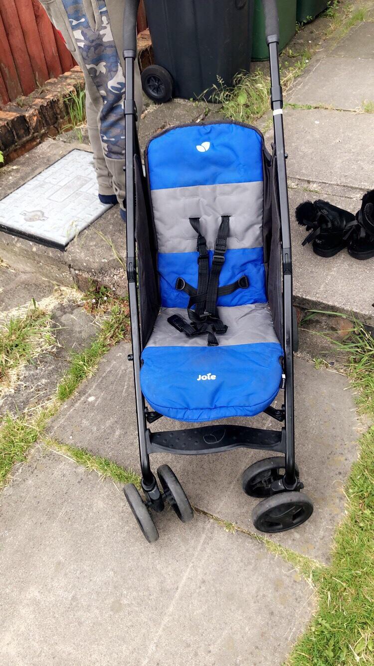 joie pushchair in DY4 Sandwell for £7.00 for sale Shpock