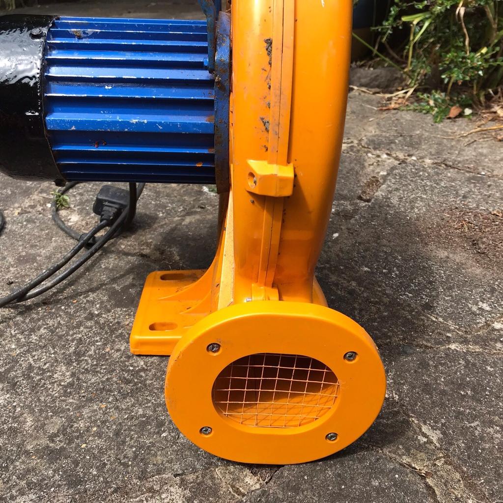 Bouncy castle air blower/pump ac220240v used in GU30 Hampshire for £30