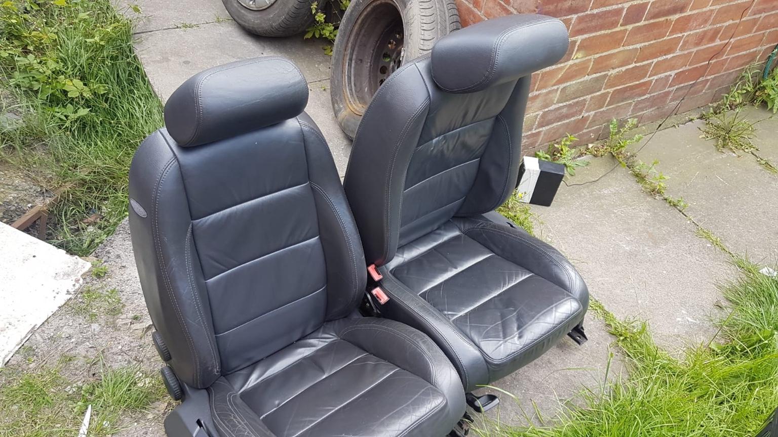 VW Touran/Caddy Leather Front Seats in WV14 Sandwell for £150.00 for