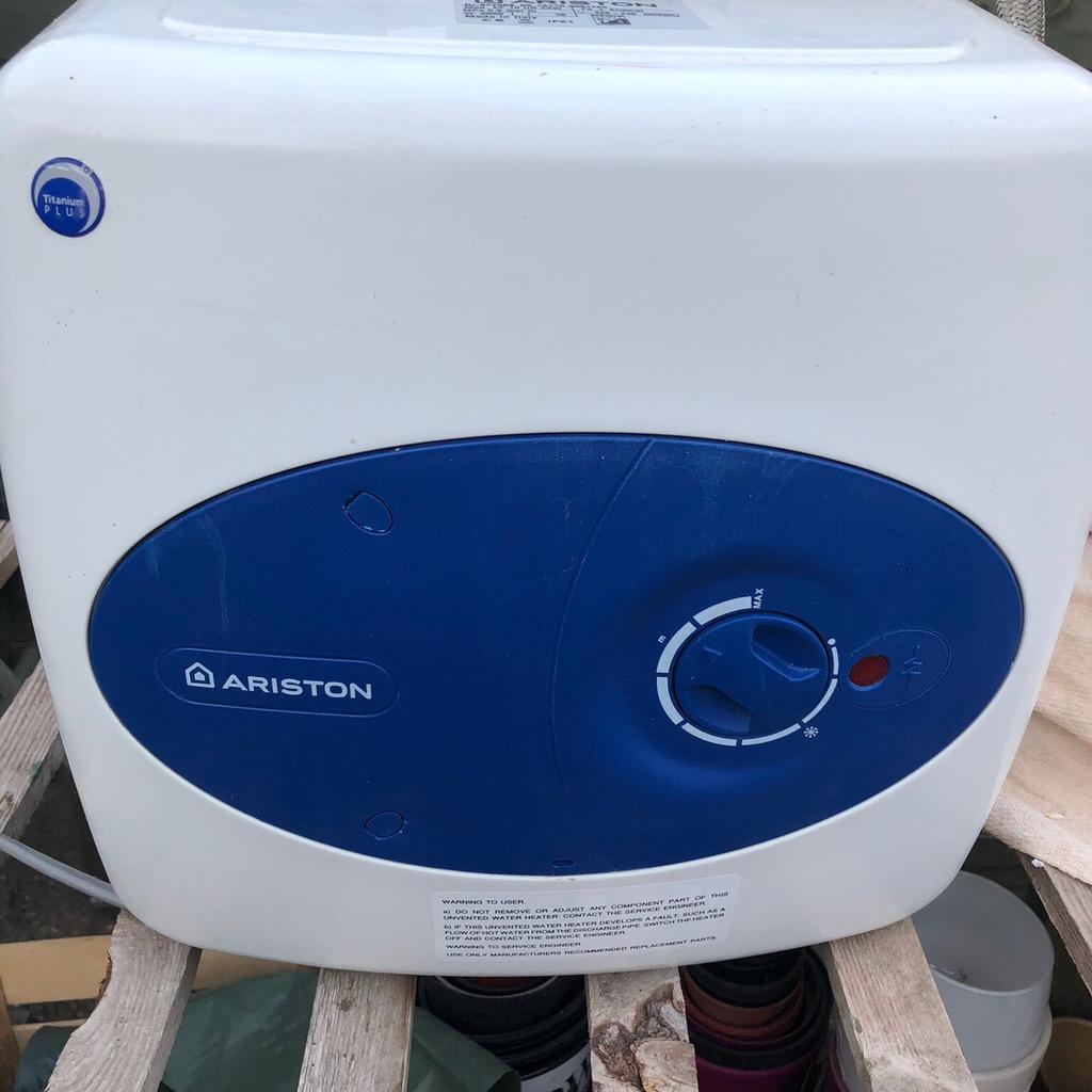 Ariston water heater tank EP 10 UR in WS7 Lichfield für 30,00 £ zum Verkauf  | Shpock DE