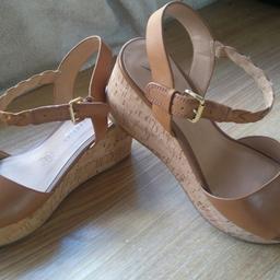 good condition hardly worn,very comfortable, real leather marks and Spencer's tan sandals .