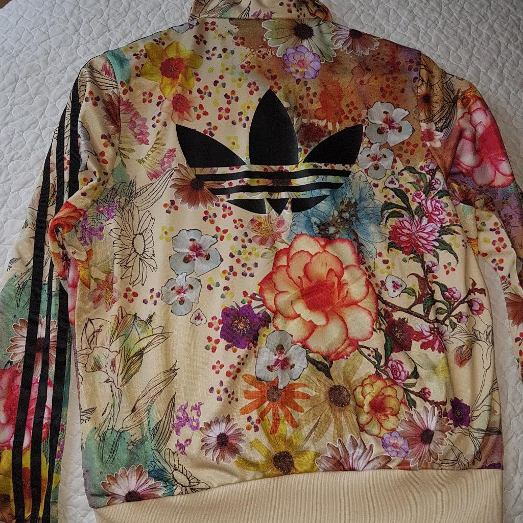 Adidas jacke cheap damen blumen