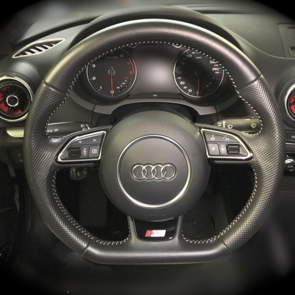 Audi Lenkrad Abgeflacht