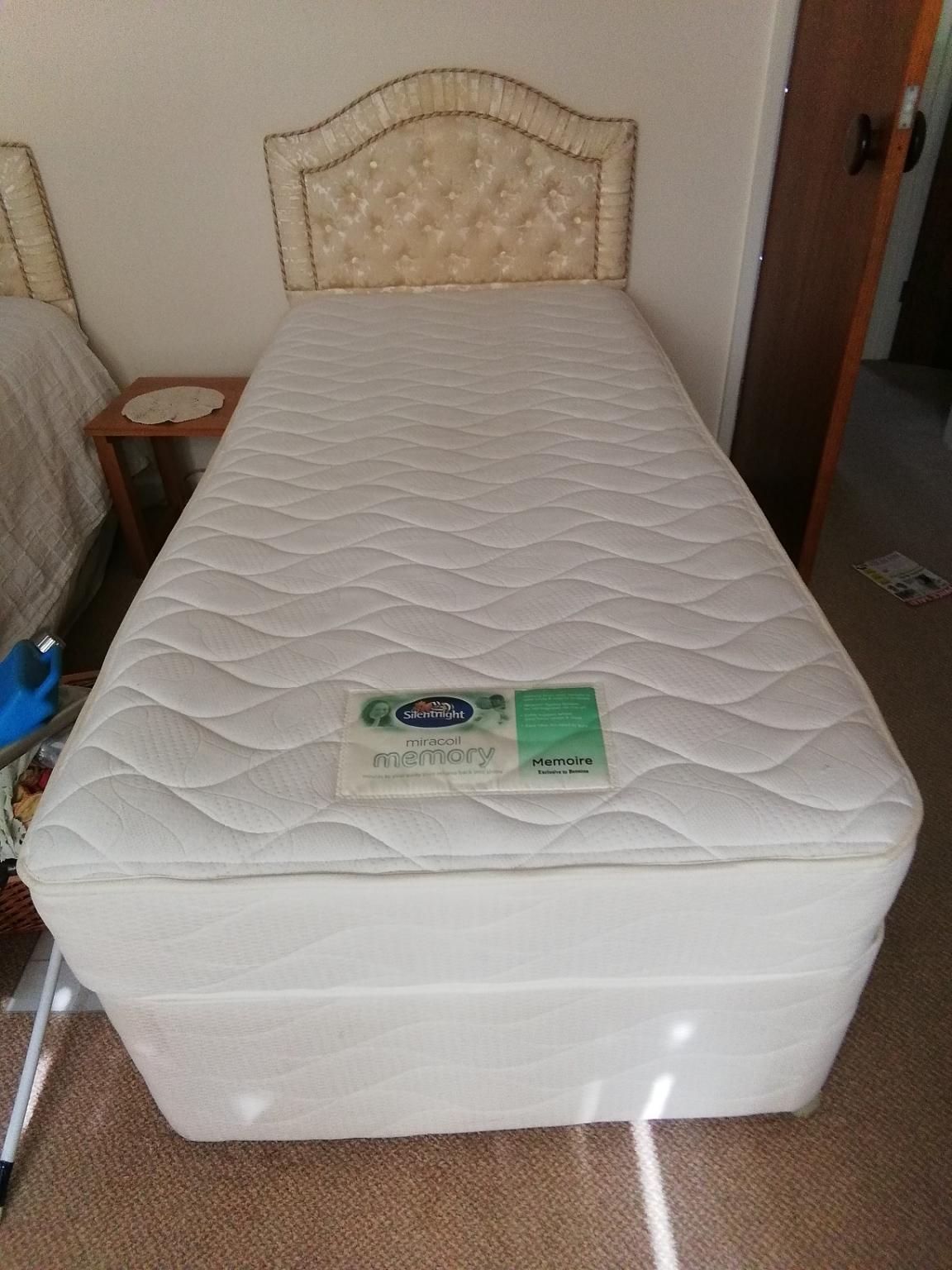 2 single beds in BS37 Old Sodbury für 30,00 £ zum Verkauf Shpock DE