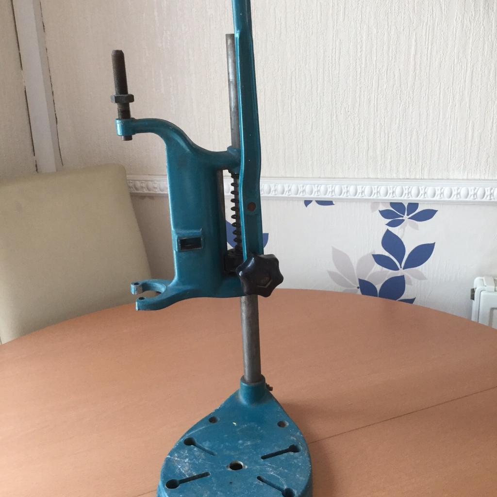 Pillar Drill Stand in B77 Tamworth für 2,00 £ zum Verkauf Shpock DE