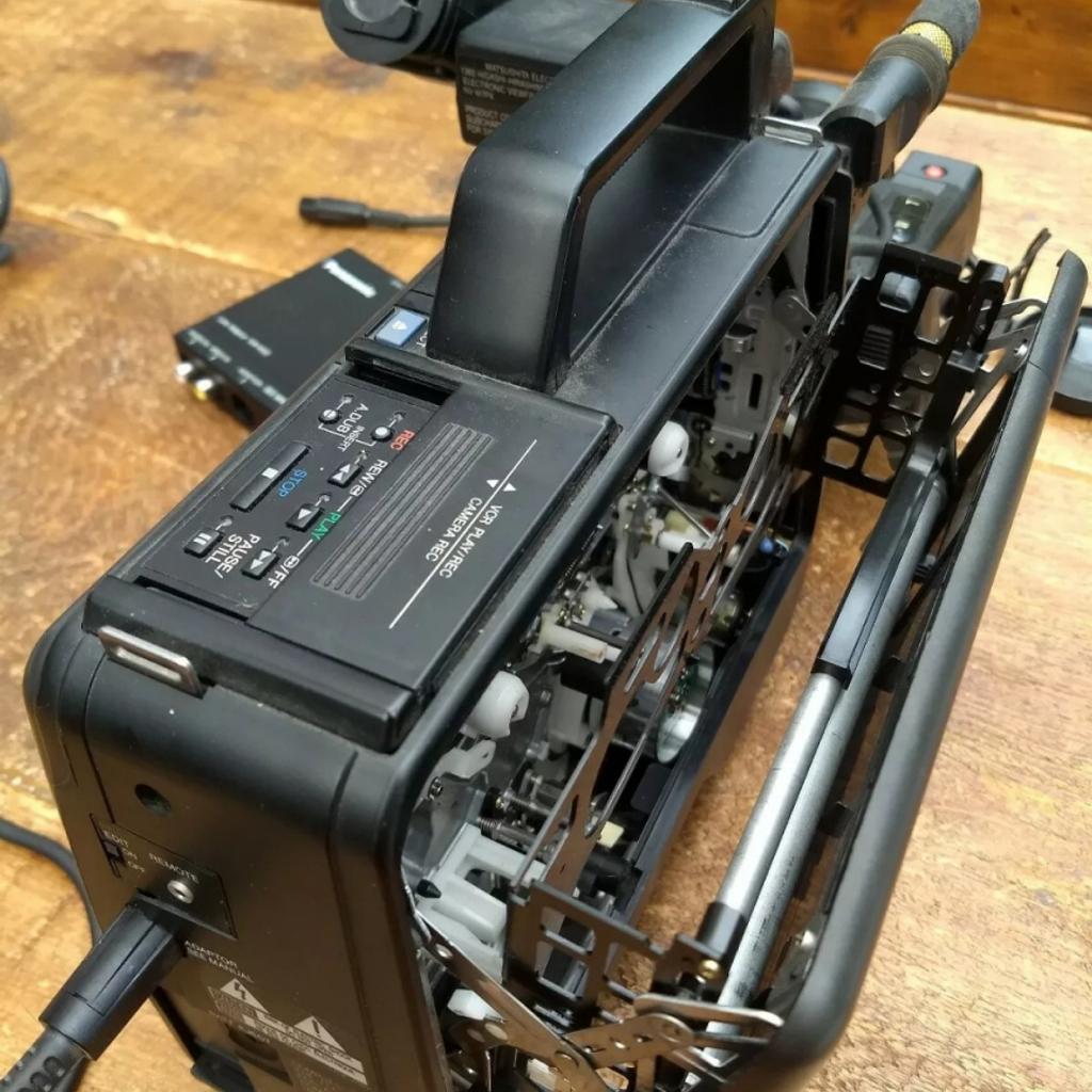 Panasonic Ag170 Pro line VHS reporter camera in OX2 Horse for £15.00
