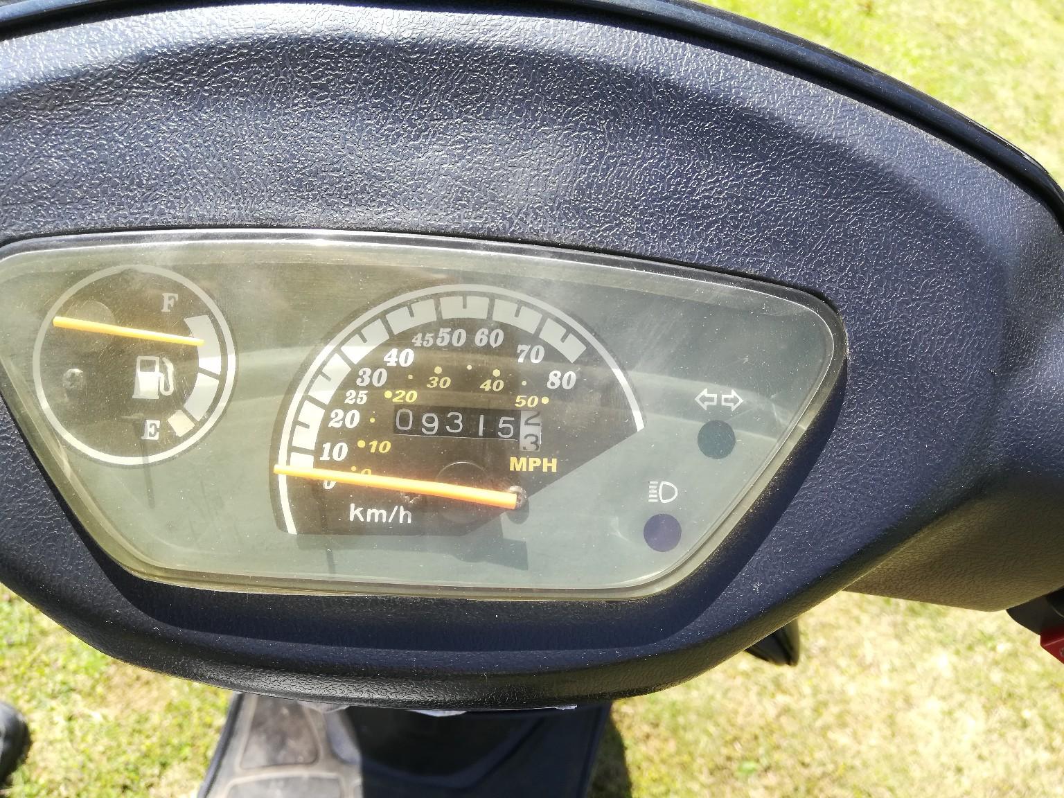 50cc moped By Direct Bikes DB50QT11 in BS36 Coalpit Heath for £300.00