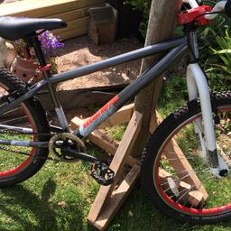 Great bike £130 new 
Got a few marks 
Good breaks 
Welcome to have a look at it 
Offer me