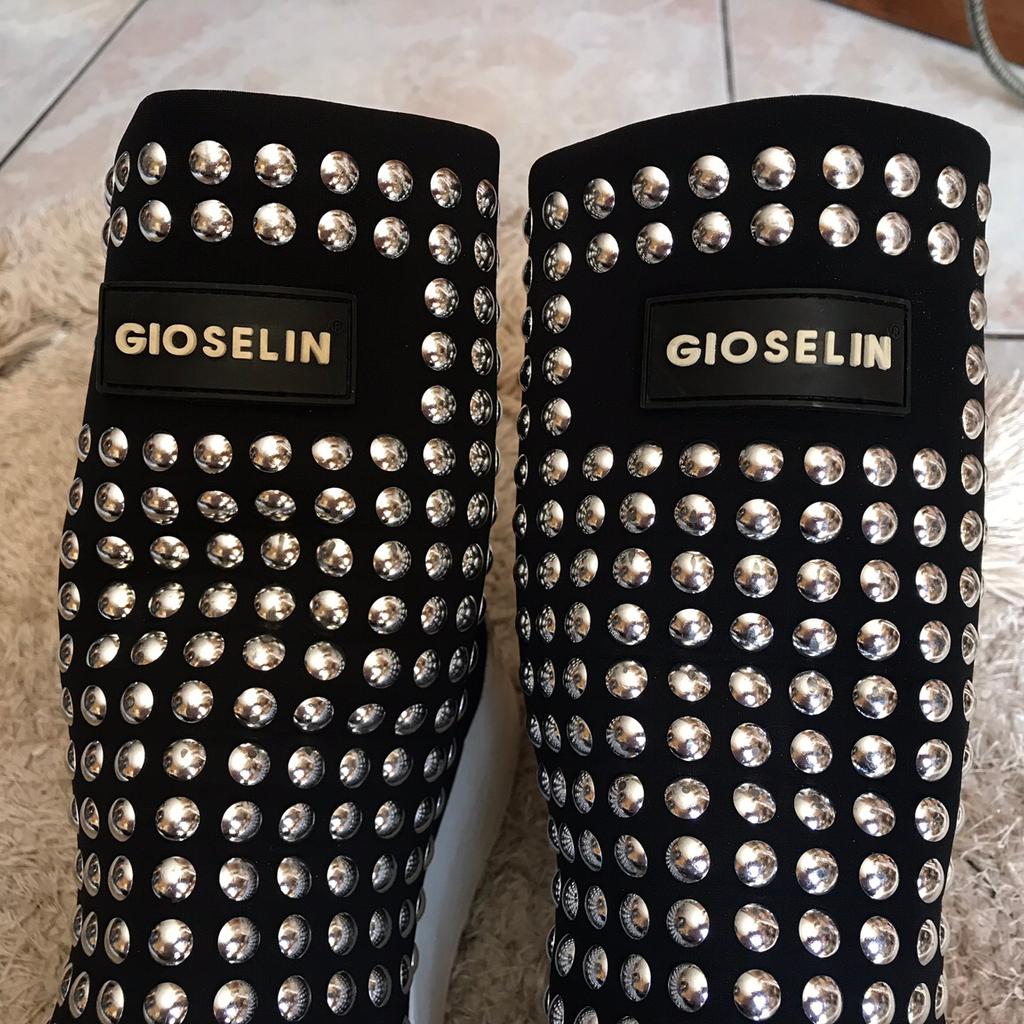 Gioselin platform on sale