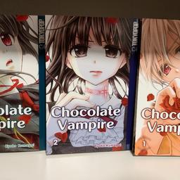 Vorab: Die Manga, die im Hintergrund zu sehen sind, stehen nicht zum Verkauf!

Chocolate Vampire Band 1-3, wie neu, inkl Shojo Card + kleine Überraschung 

Gerne mache ich auf Anfrage weitere Bilder.

PayPal und Überweisung möglich. PP mit Käuferschutz nur gegen Gebührenübernahme und versicherten Versand!