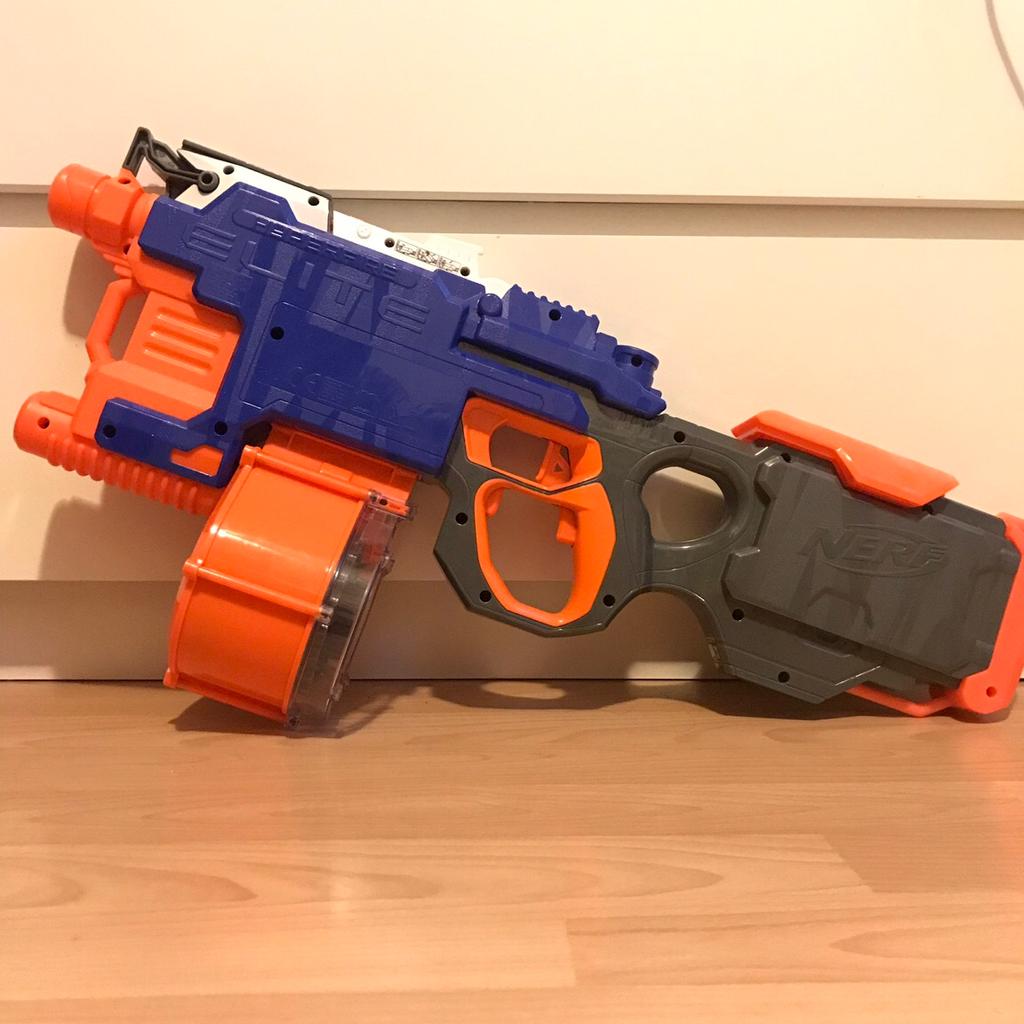 Nerf Hyperfire Elite+10 Nerf Darts +Batteries in E13 London for £20.00