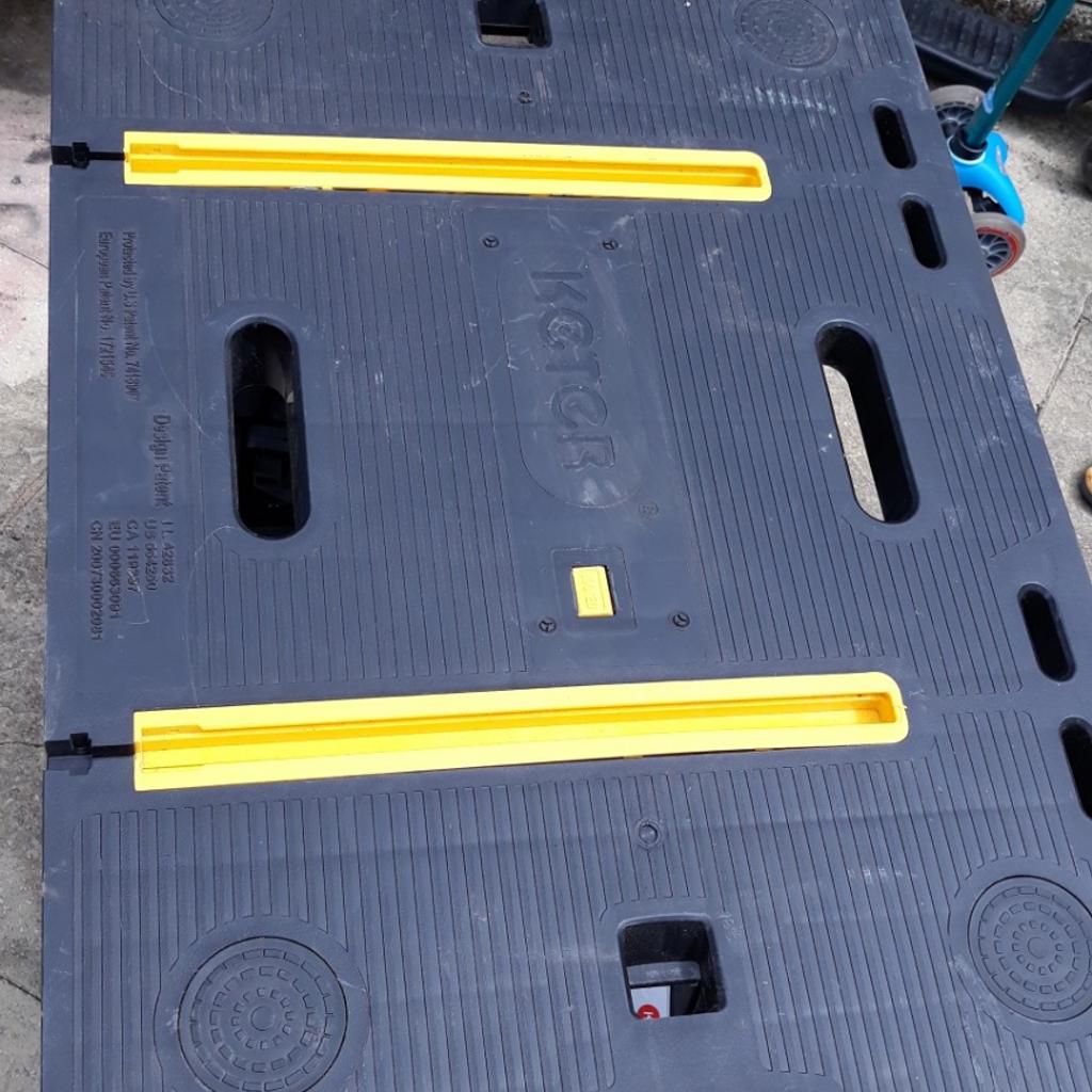 Keter Folding table. in B11 Birmingham für £ 42,00 zum Verkauf | Shpock AT