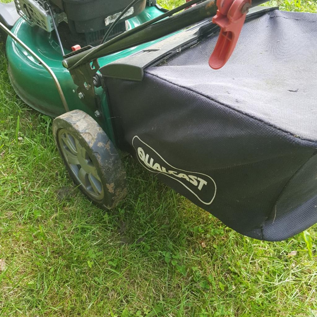 Qualcast petrol lawnmower 51cm hot sale