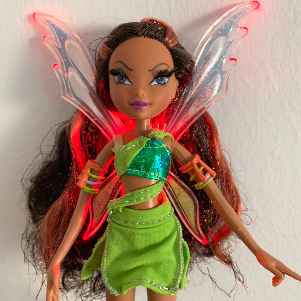 winx-club-layla-aisha-pixie-magic-doll-mattel-in-6272-gemeinde