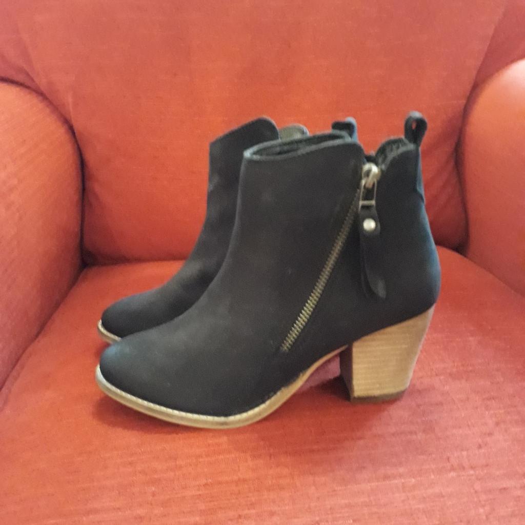 Dune pontoon boots sales