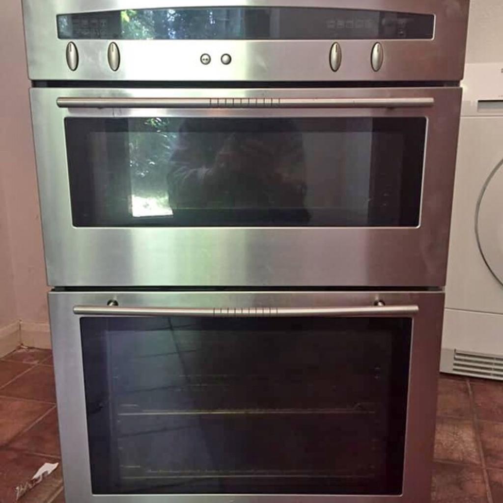 Neff Double Integrated Electric Oven in B12 Birmingham für 60,00 £ zum