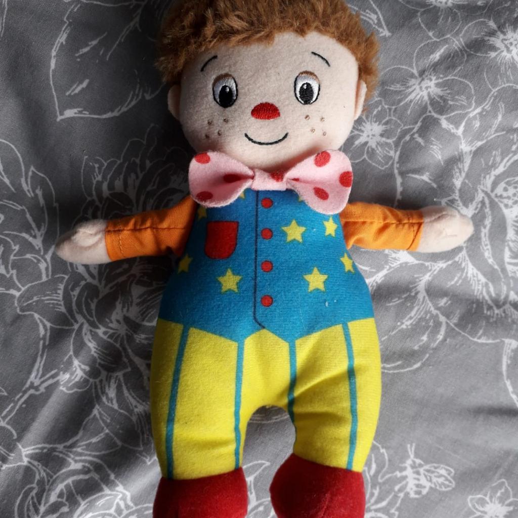 CBEEBIES TALKING & SMALL MR TUMBLE SOFT TOYS in NW5 Camden for £5.00 ...