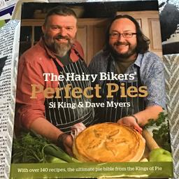 Never used recipe book with hundreds of pie recipes!
Collect only - offers accepted