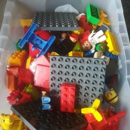 Kasten Lego Duplo 40x35x25
Sehr gut erhalte lego Duplo Sachen
(Lego ohne Kiste)