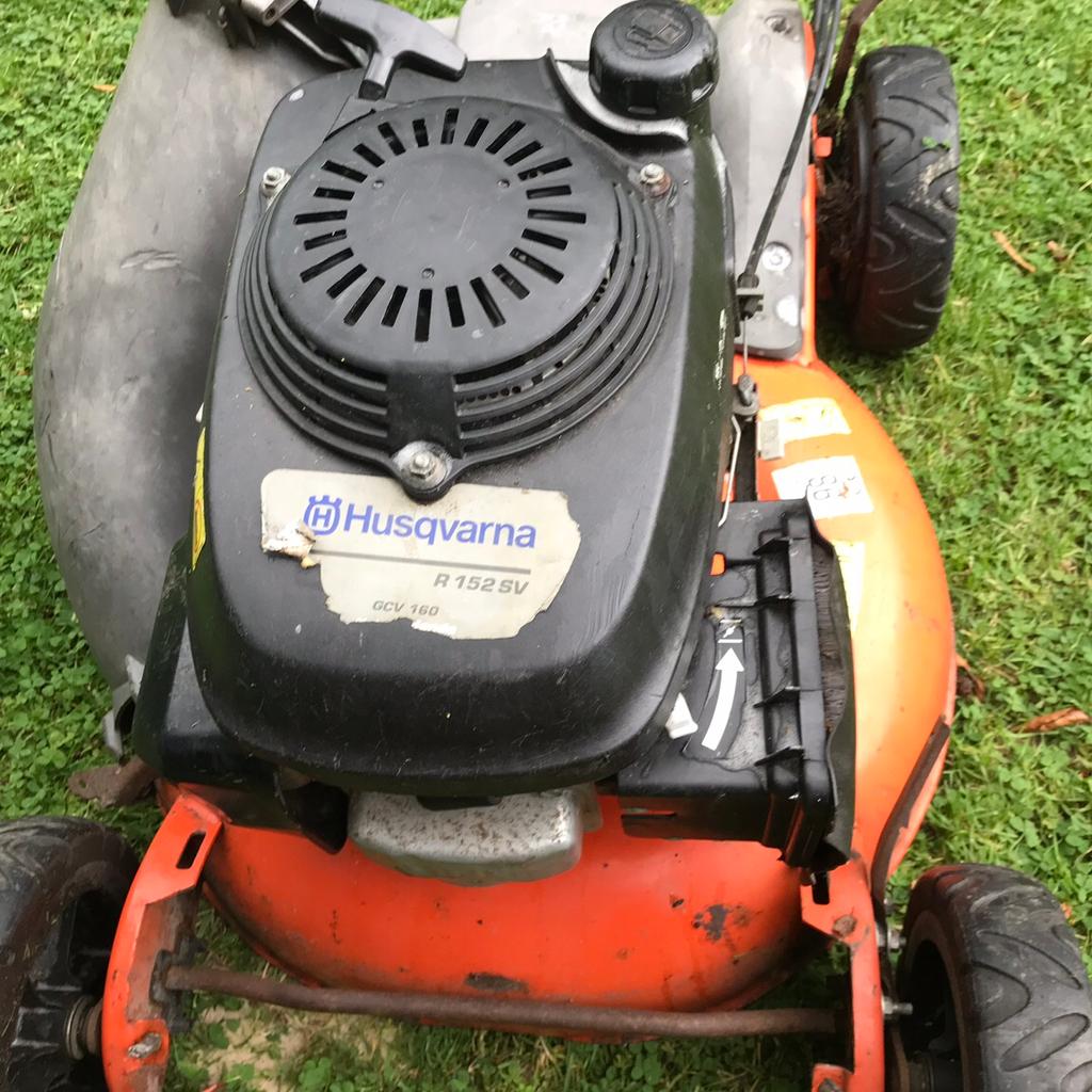 Husqvarna self propelled petrol mower in S30 Rotherham für 30,00 £ zum