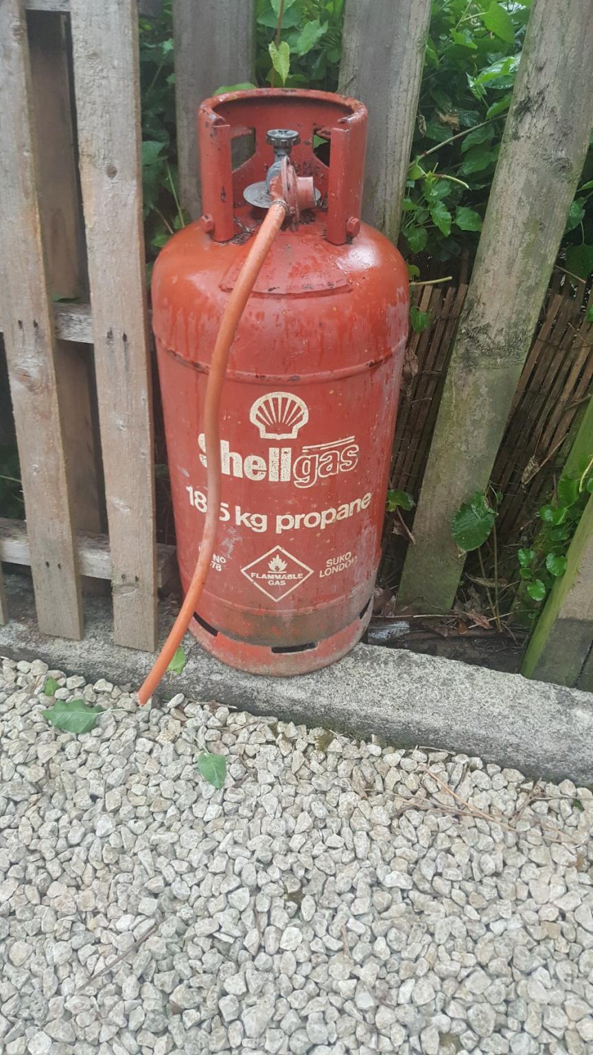 empty gas bottle in S40 Chesterfield for free for sale Shpock