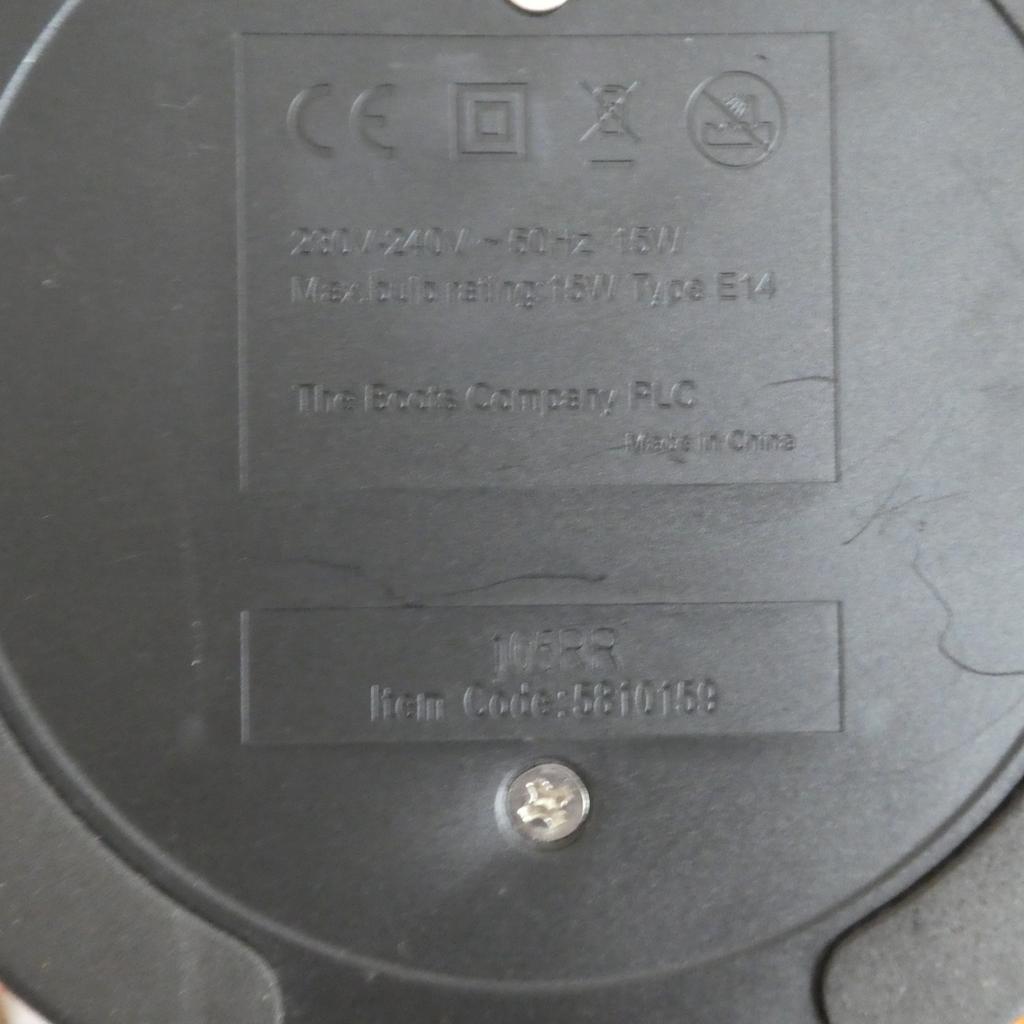 BOOTS No. 7 ILLUMINATED MAKE UP MIRROR in BD7 Bradford for £11.00 for